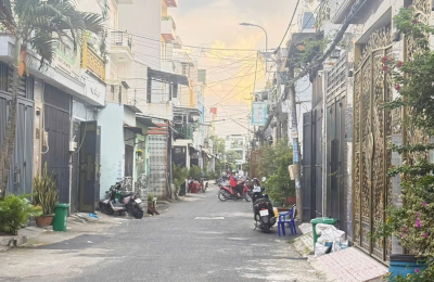 Bán nhà mặt tiền phường Trung Mỹ tây